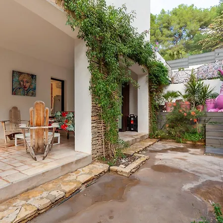 וילה Bas De Piscine 150m De La